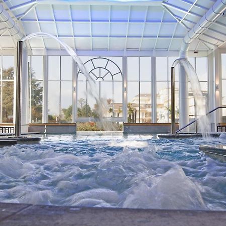 Grand Hotel Des Iles Borromees & Spa Stresa Esterno foto The Spa at The Westin