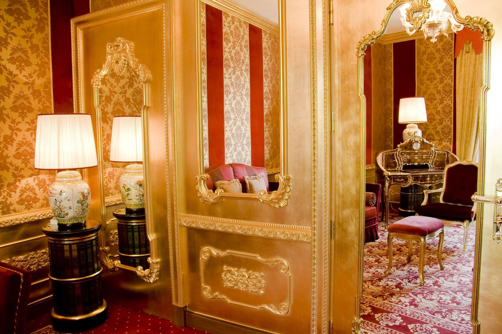 Grand Hotel Des Iles Borromees & Spa Stresa Esterno foto The Imperial Suite