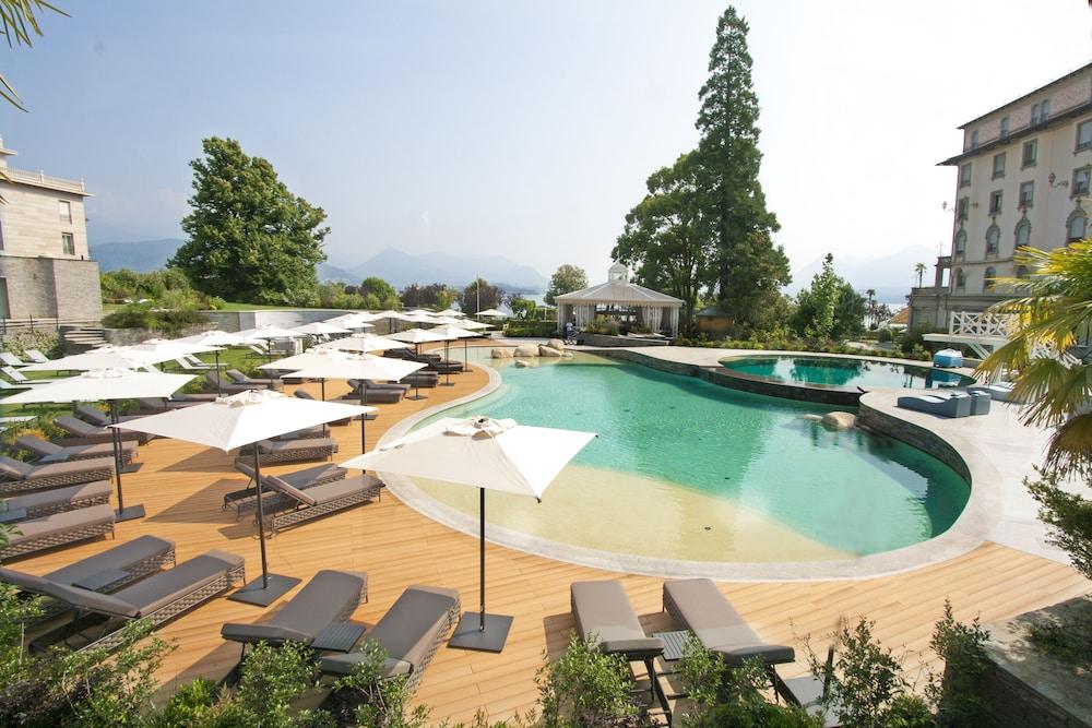 Grand Hotel Des Iles Borromees & Spa Stresa Esterno foto The swimming pool