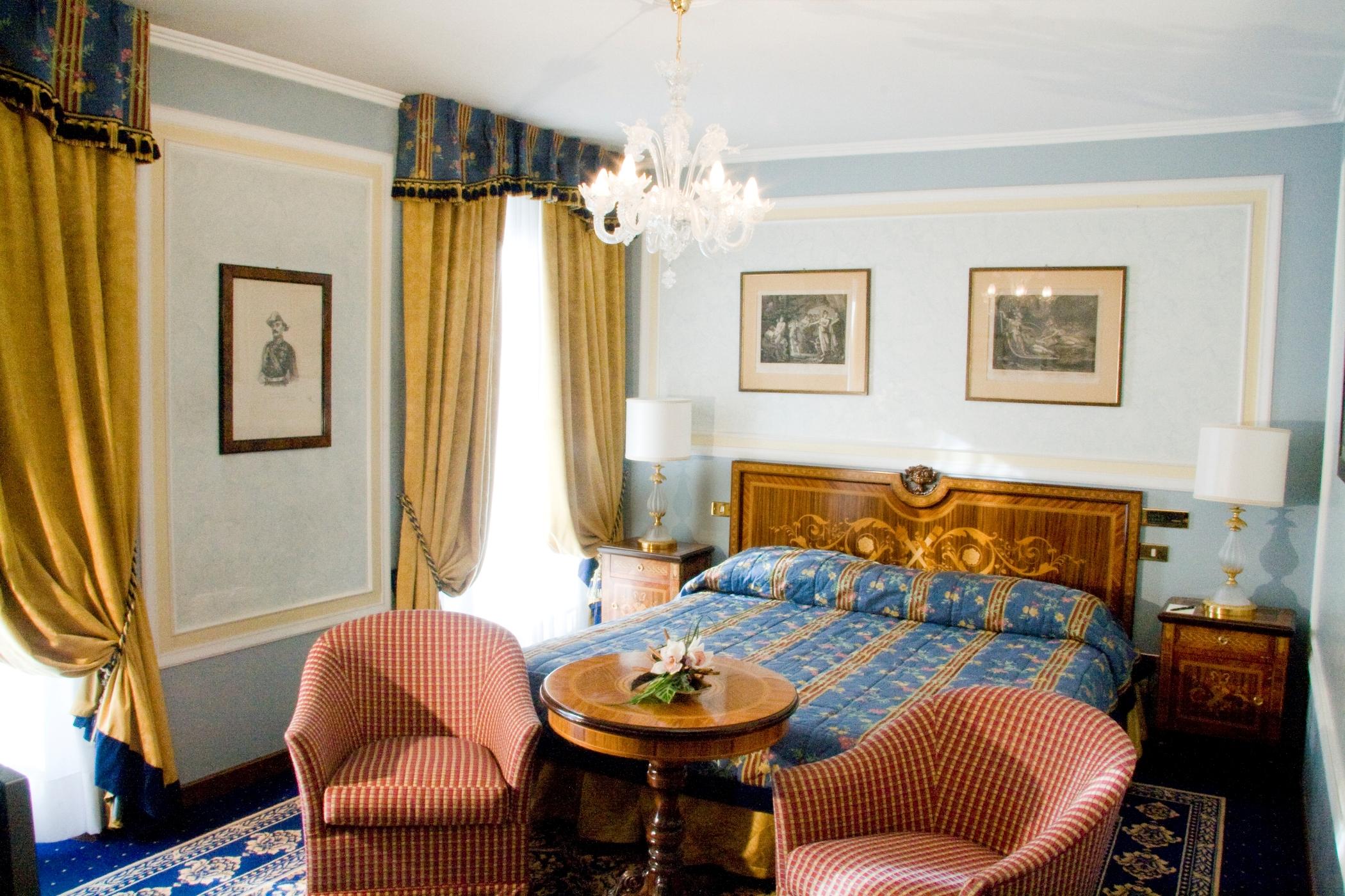 Grand Hotel Des Iles Borromees & Spa Stresa Esterno foto A room at the hotel