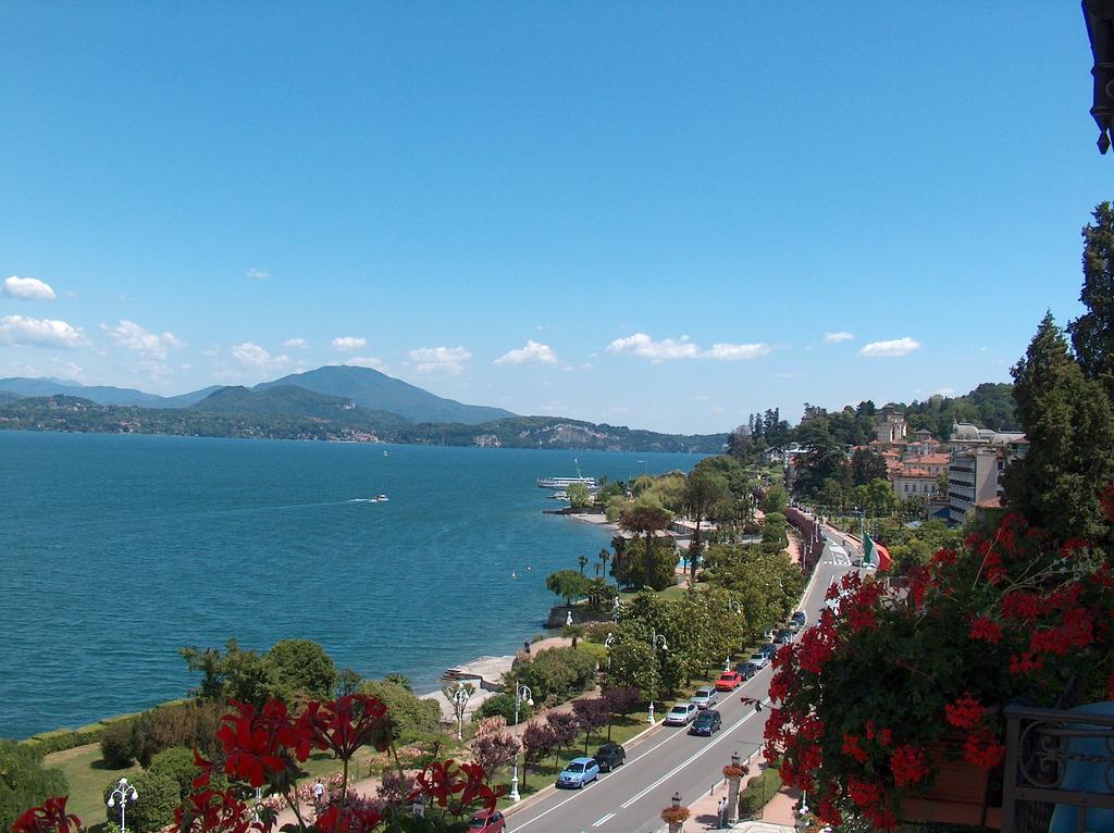Grand Hotel Des Iles Borromees & Spa Stresa Esterno foto View of the lake from the town of Ohrid